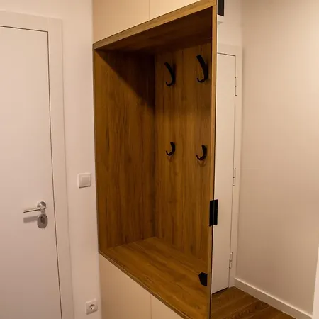 Apartment Planet Gemini & *